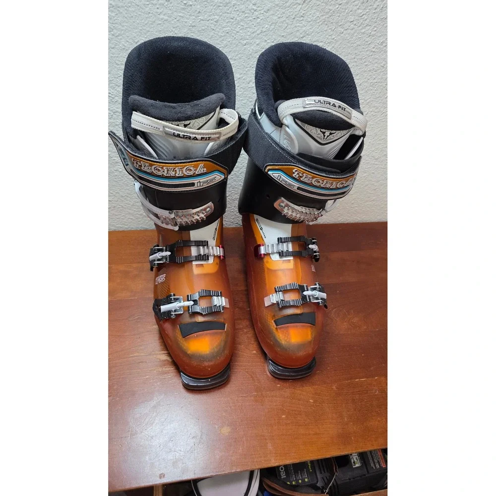 Tecnica Cochise 100 Ski Boots Mens 29.5 Orange Black IFS Ultra Fit Freeride